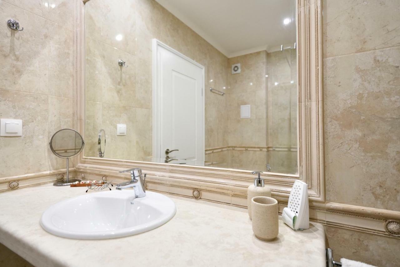 Apartment Grand Karavel Centre Varna Exteriér fotografie